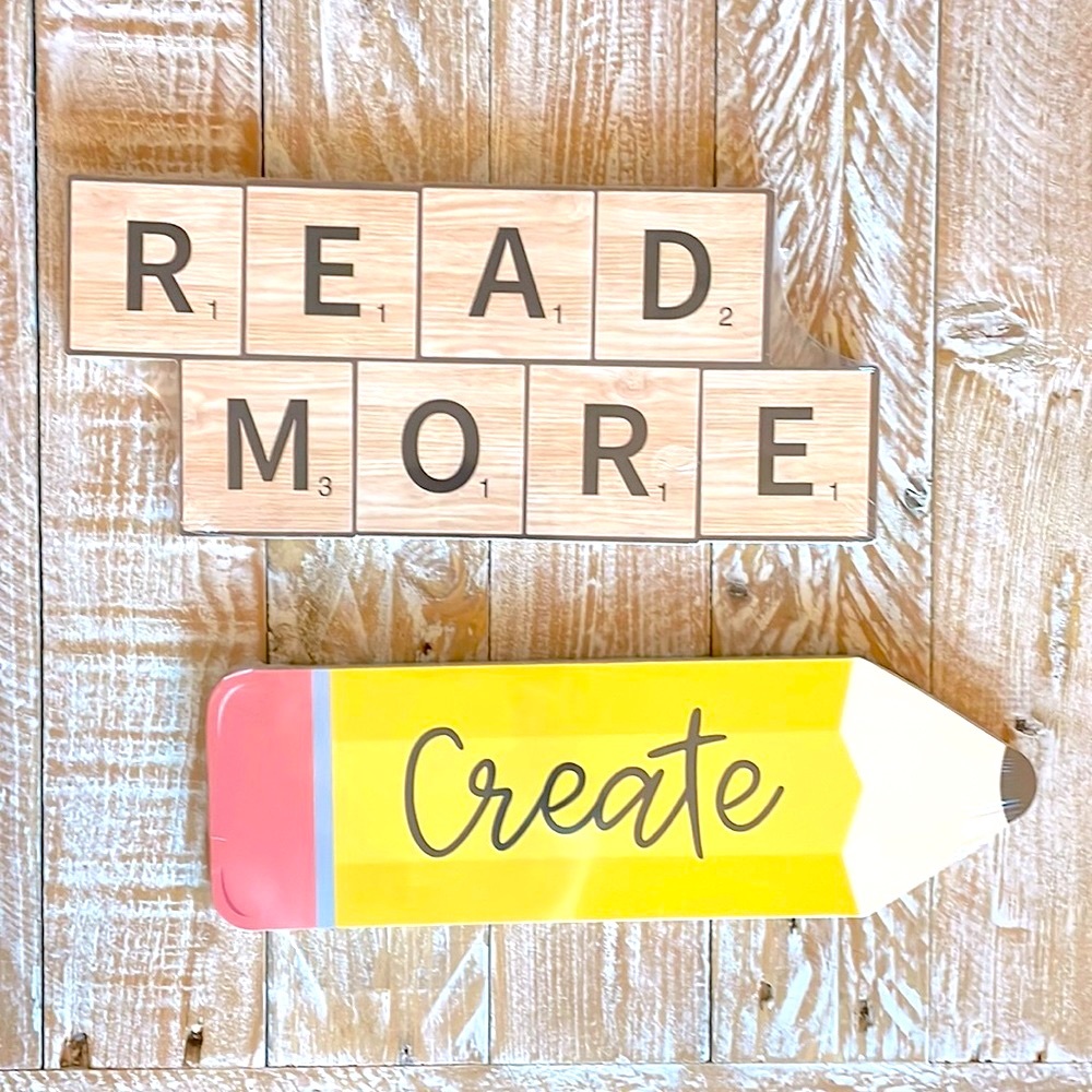 ✏️2 Classroom Signs Decor✏️NWT $18 for both!